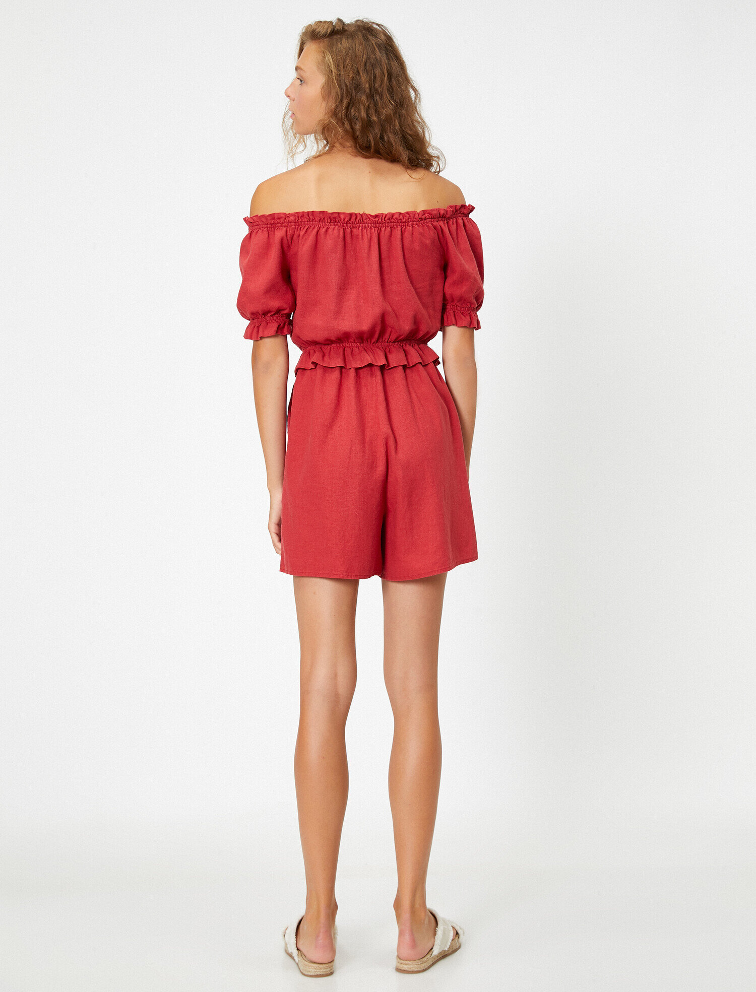   Omzu Açık Kısa Kollu Fırfırlı Keten Tulum