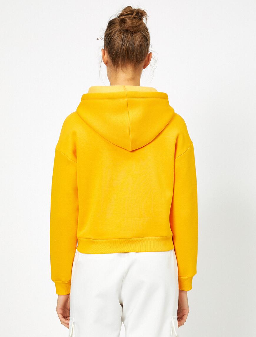   Kapüşonlu Sweatshirt