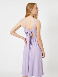 Sırt Detaylı Askılı Elbise