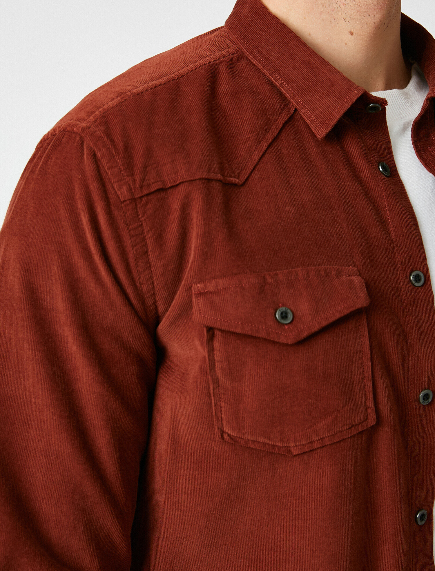   Cep Detaylı Gömlek