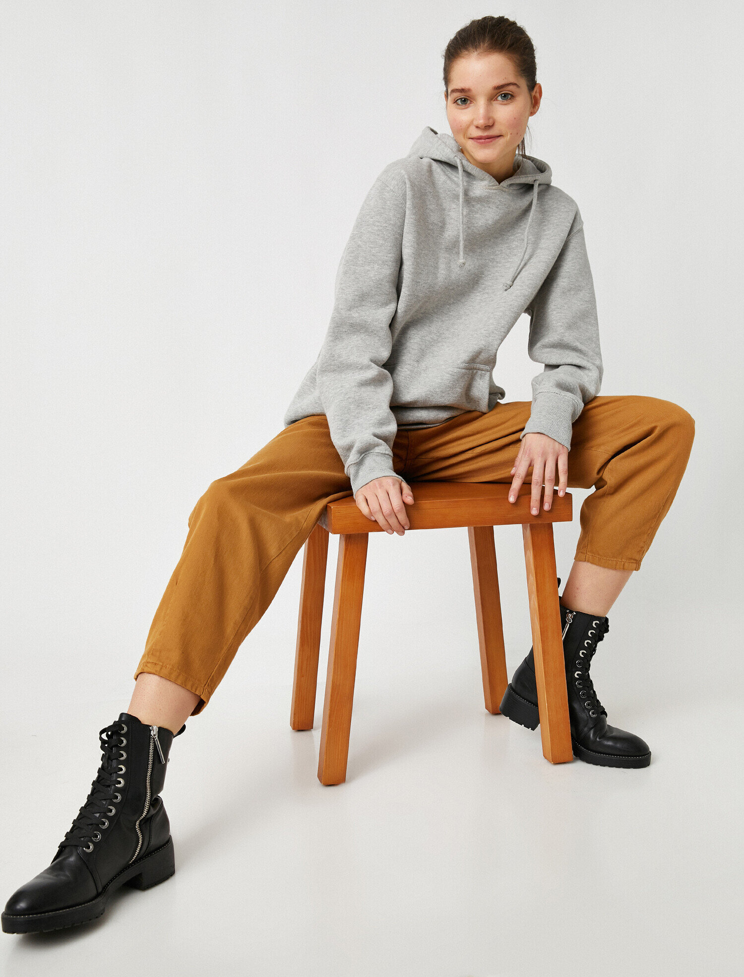   Yüksek Bel Pileli Pantolon