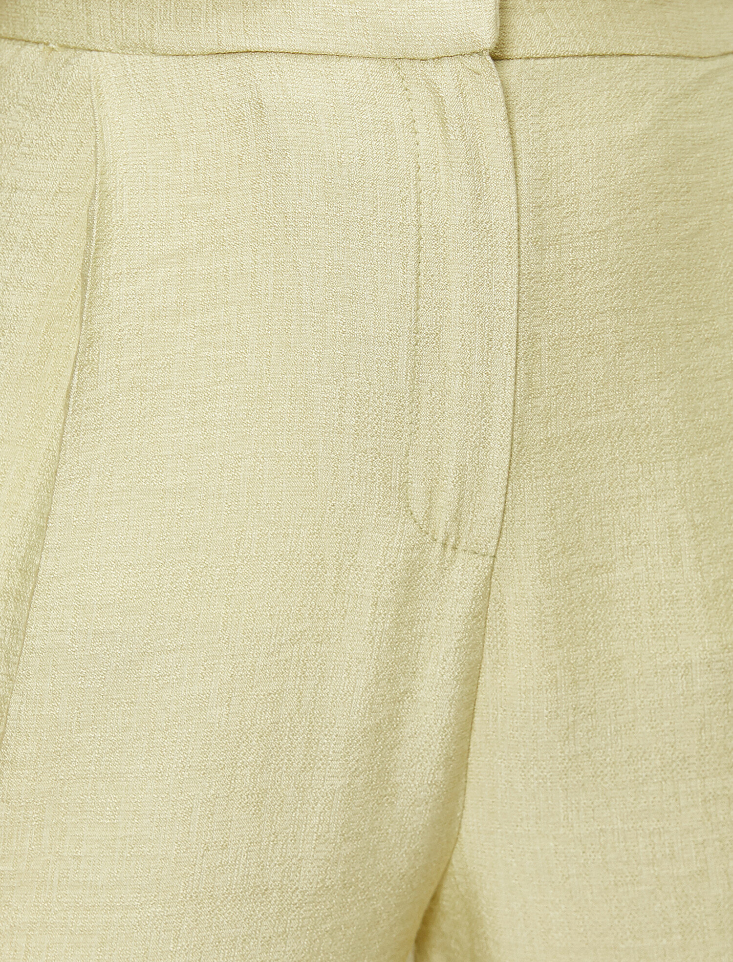   Kısa Paça Pilili Havuç Pantolon