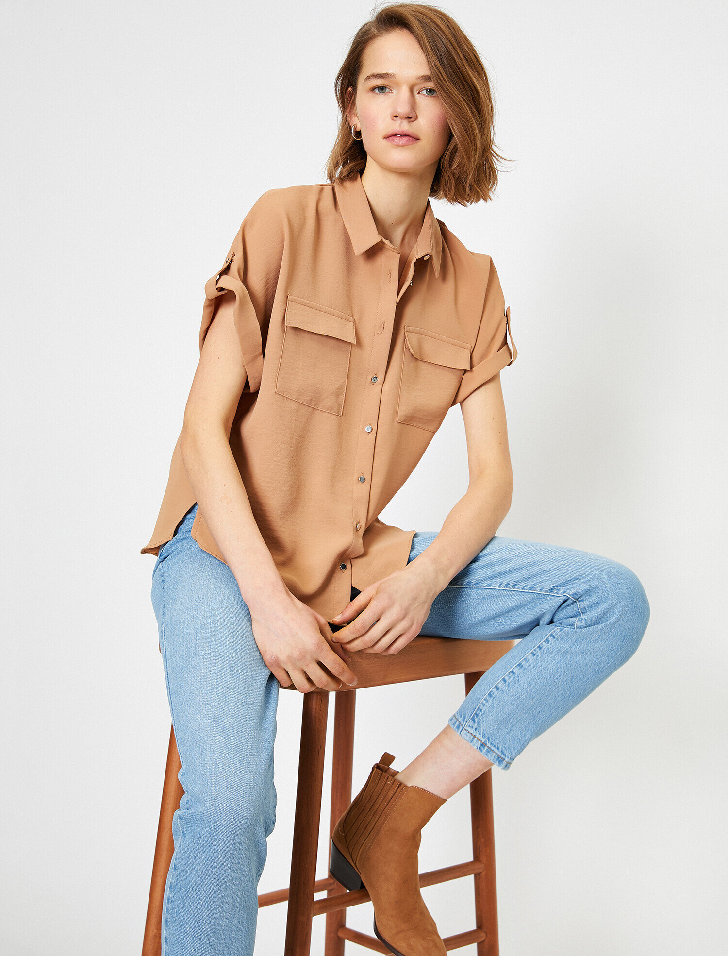   Cep Detaylı Gömlek