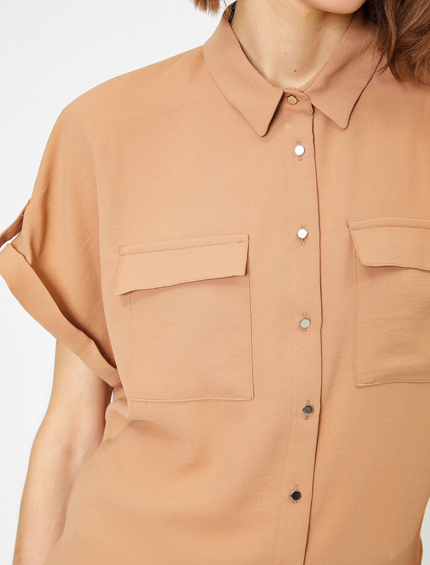   Cep Detaylı Gömlek