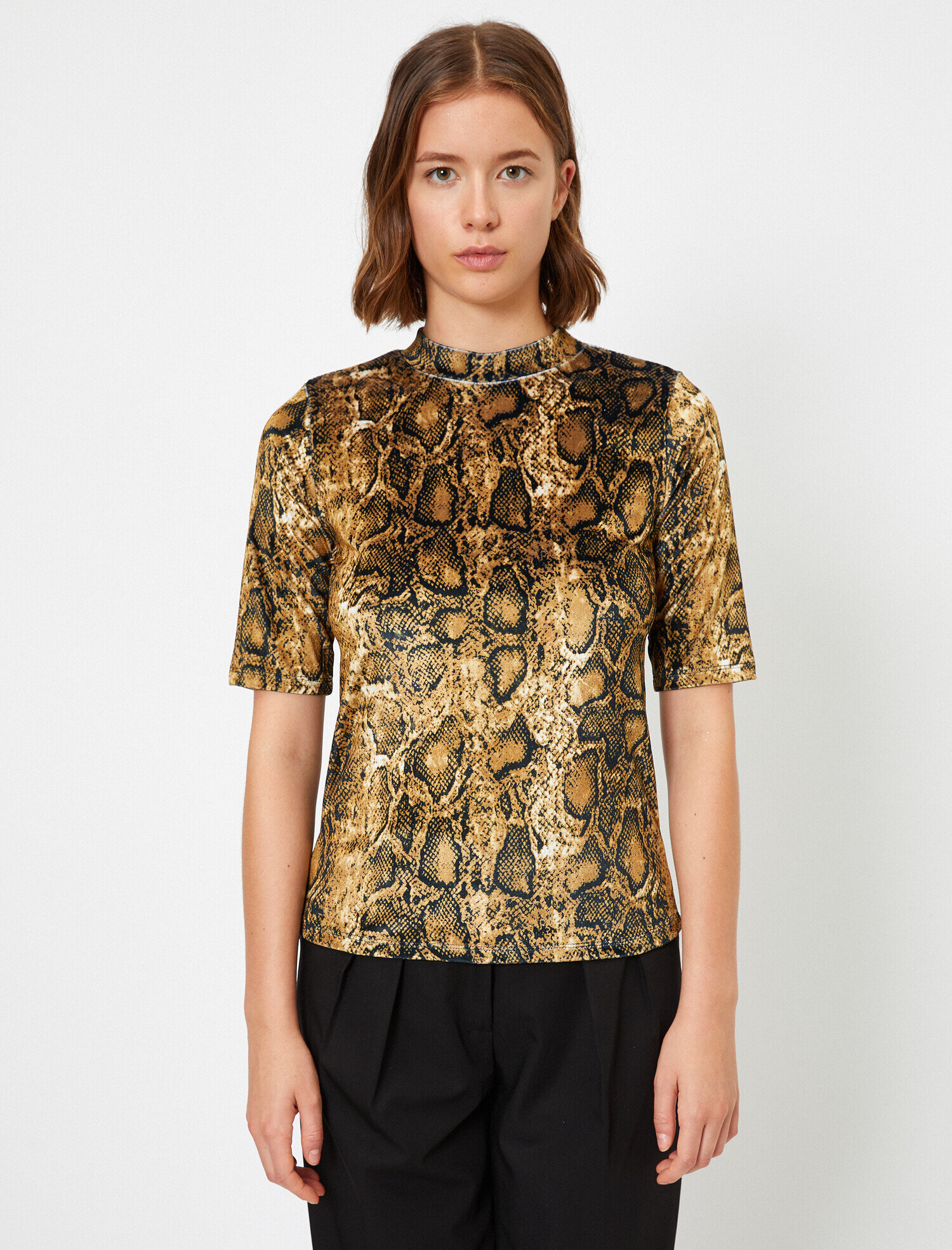   Yılan Desenli Kısa Kollu T-Shirt