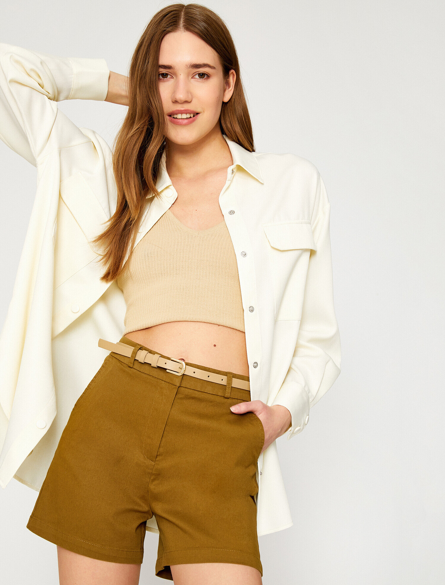   Kemerli Şort Pamuklu