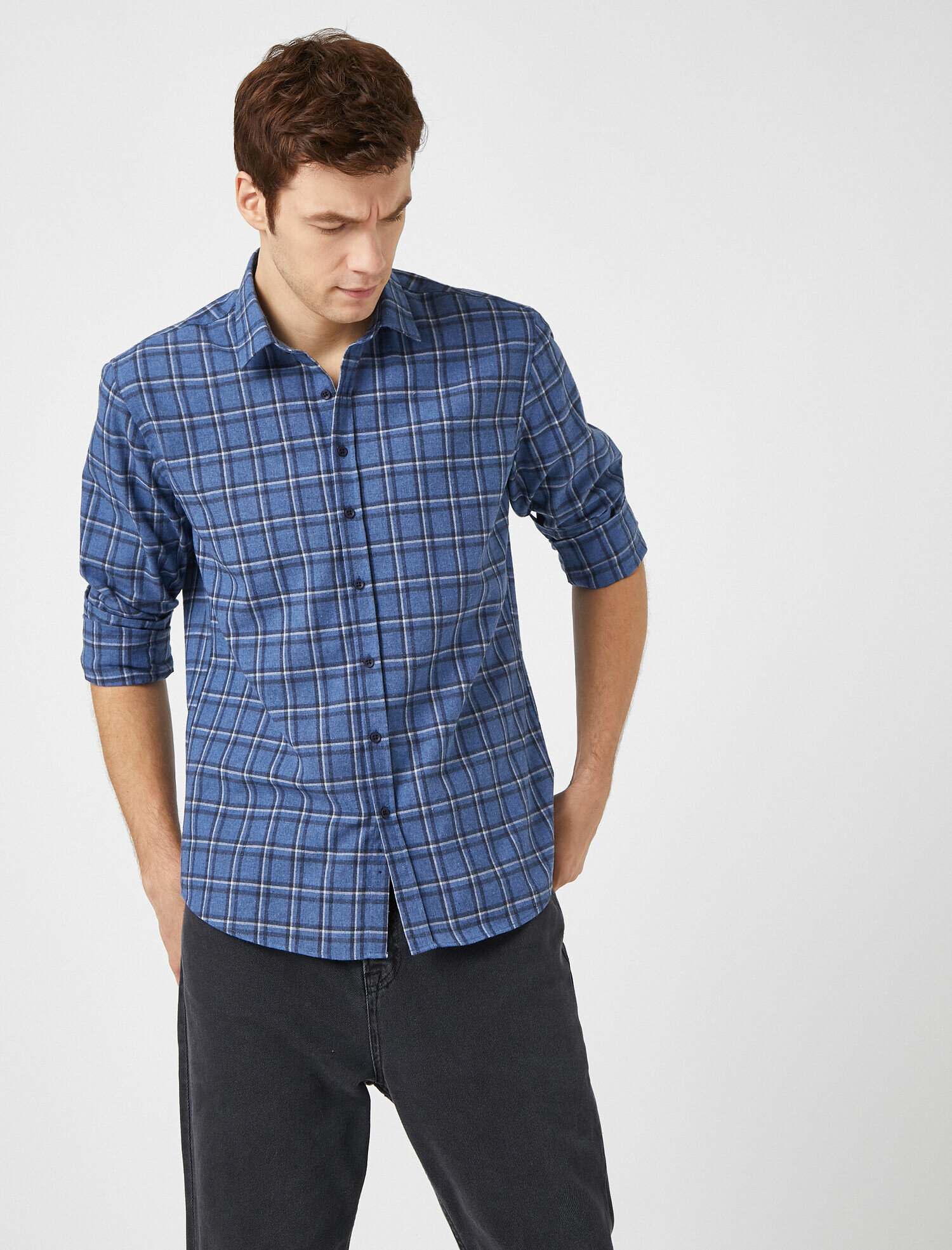   Kareli Klasik Yaka Uzun Kollu Gömlek