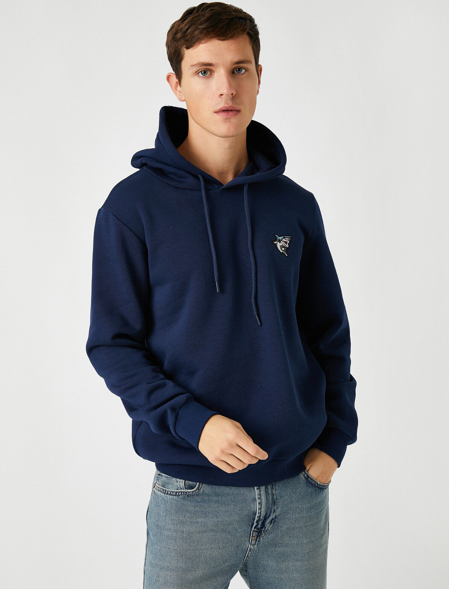   Kapüşonlu İşlemeli Uzun Kollu Sweatshirt