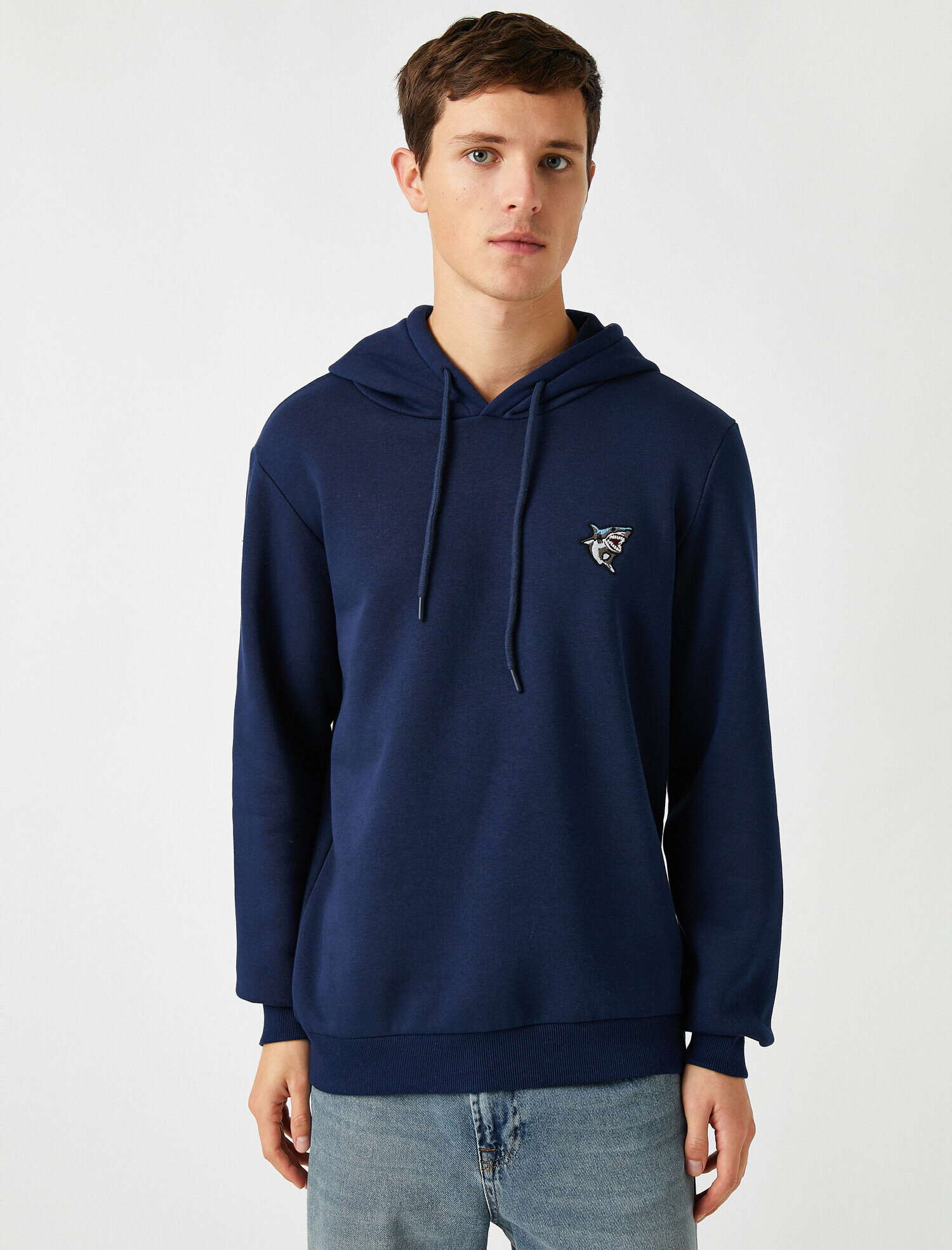   Kapüşonlu İşlemeli Uzun Kollu Sweatshirt
