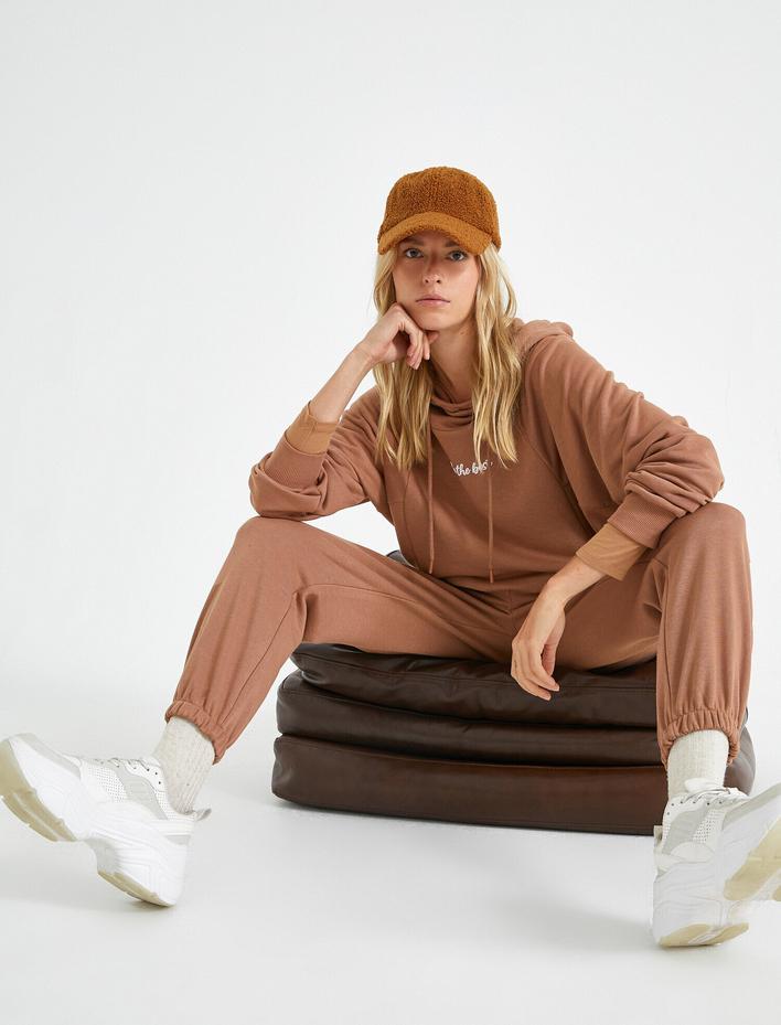  Jogger Eşofman Altı Belden Bağlamalı