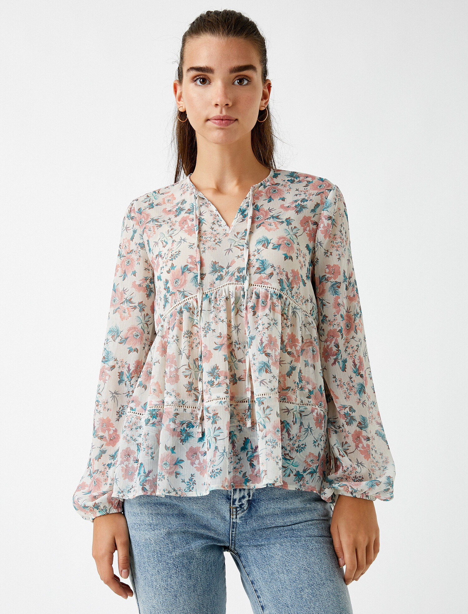   Desenli Viskon Bluz Uzun Kollu Bağlamalı Yaka