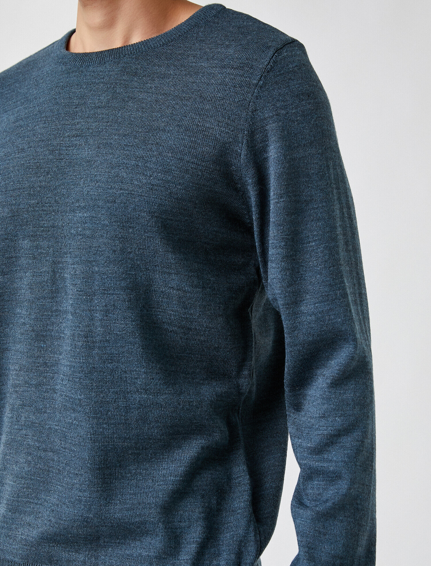   Basic Kazak Bisiklet Yaka