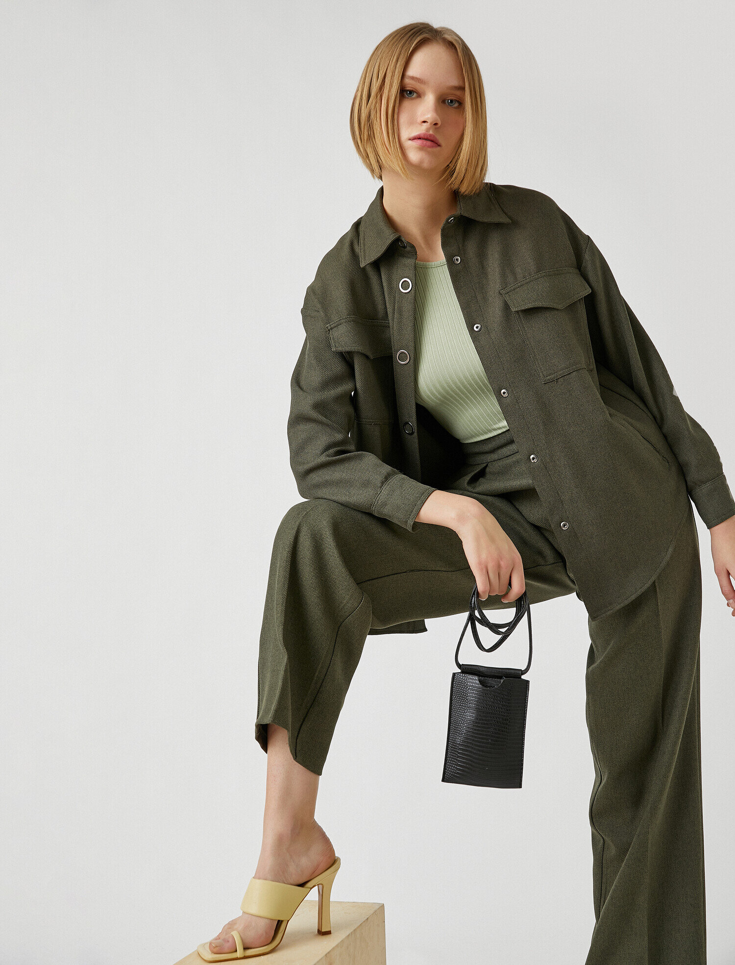  Kadın Askılı Akıllı Telefon Çantası