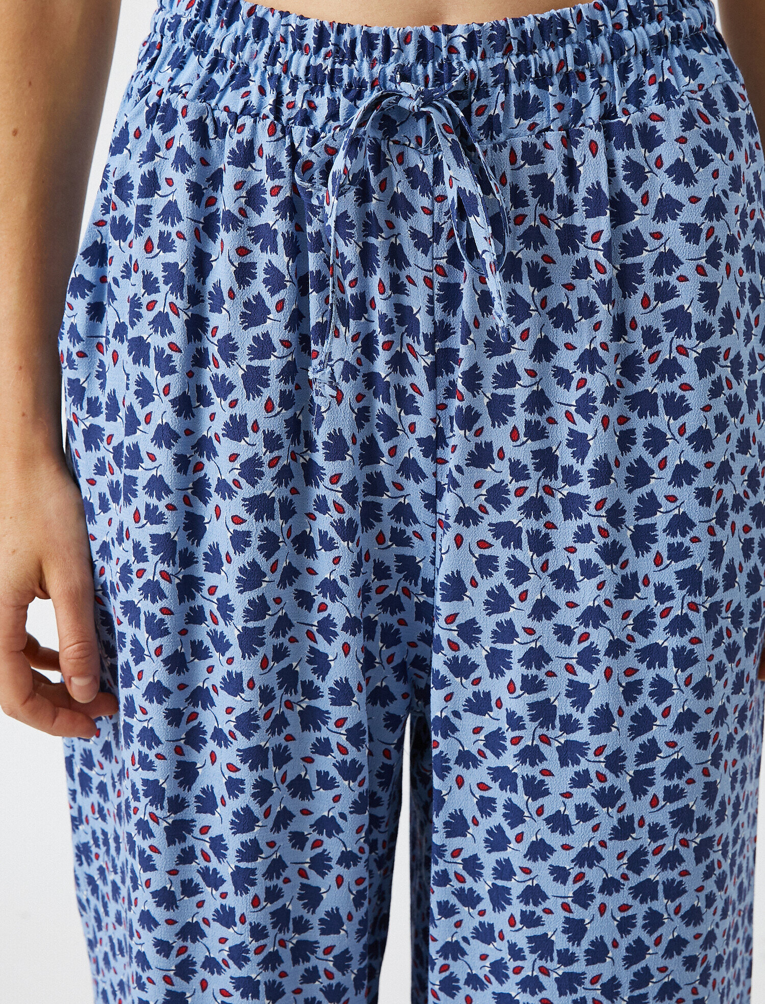   Desenli Beli Lastikli Dökümlü Pantolon