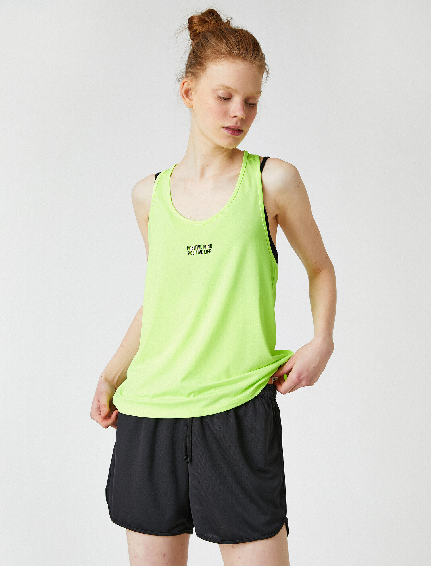   Sloganlı Spor Atlet