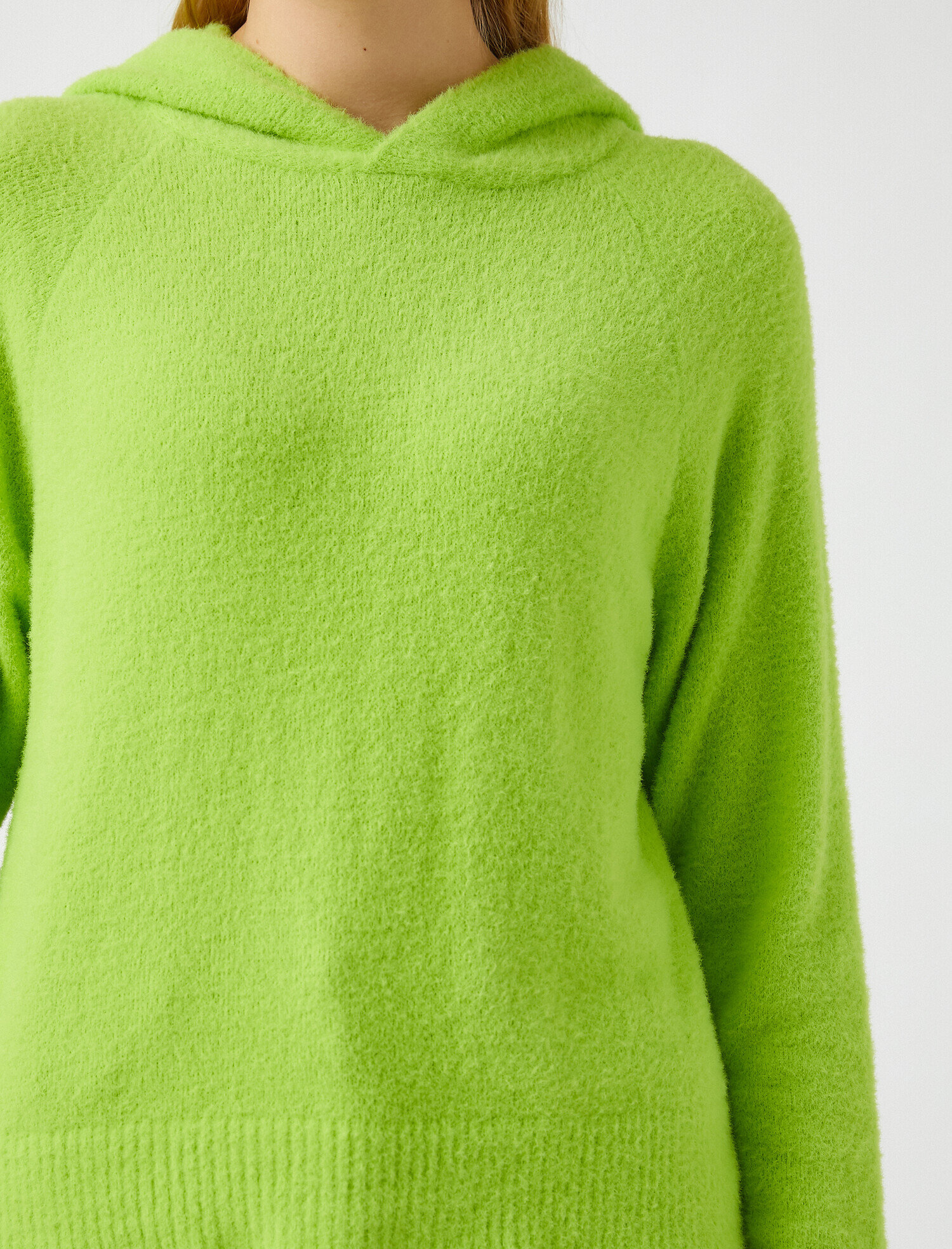   Kapüşonlu Tüylü Triko Kazak