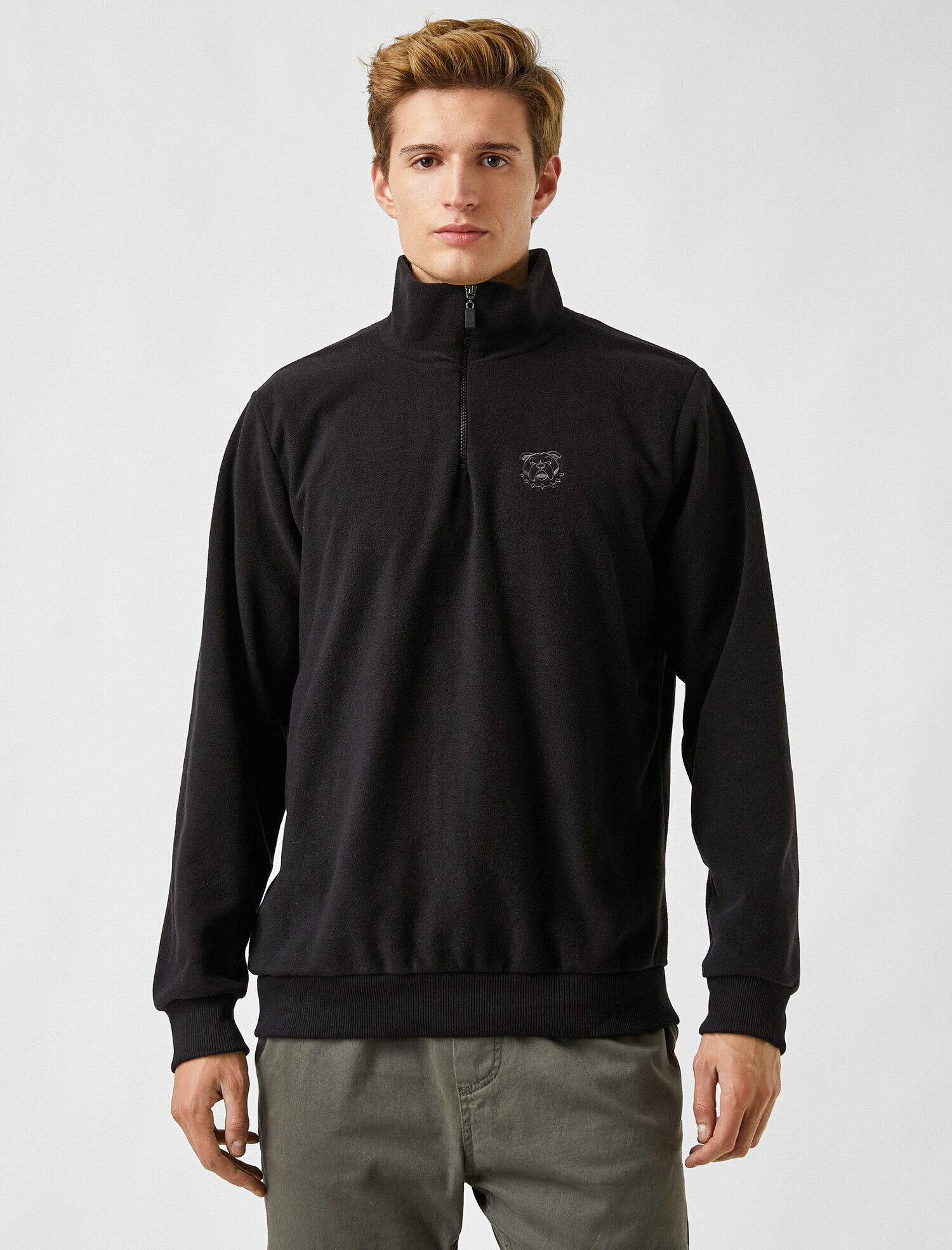   Buldog İşlemeli Yarım Fermuarlı Sweatshirt