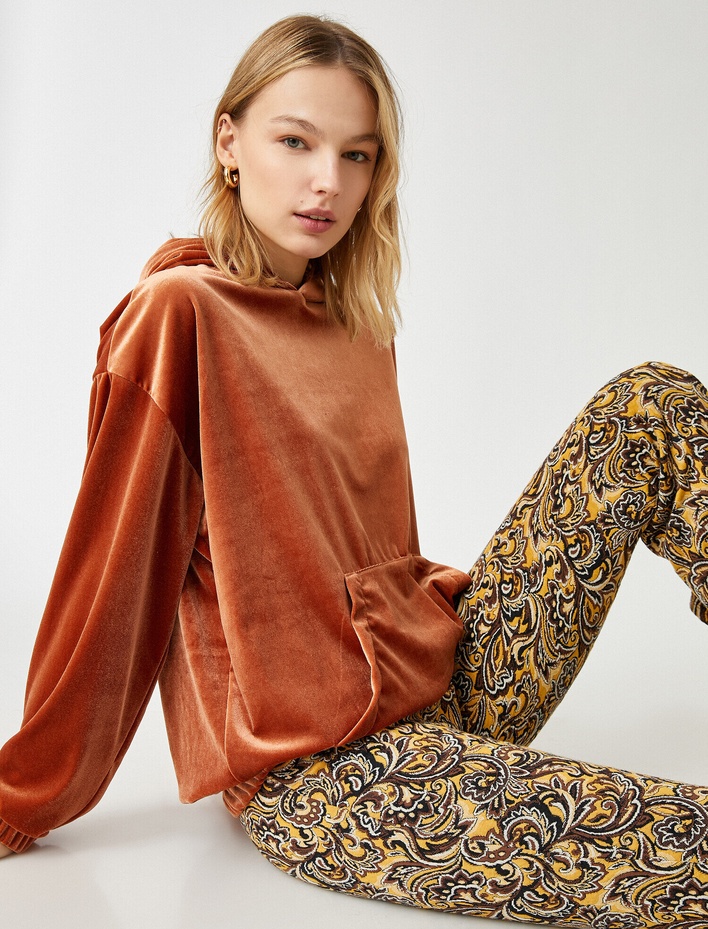  Kadife Kanguru Cepli Kapüşonlu Sweatshirt