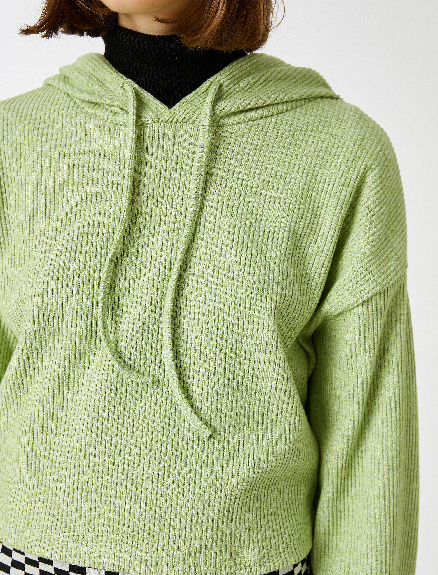   Kapüşonlu Uzun Kollu Kazak