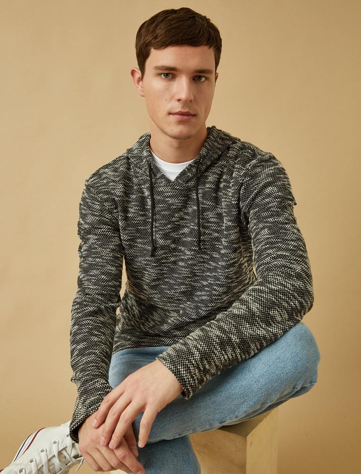  Kırçıllı Kapşonlu Kazak