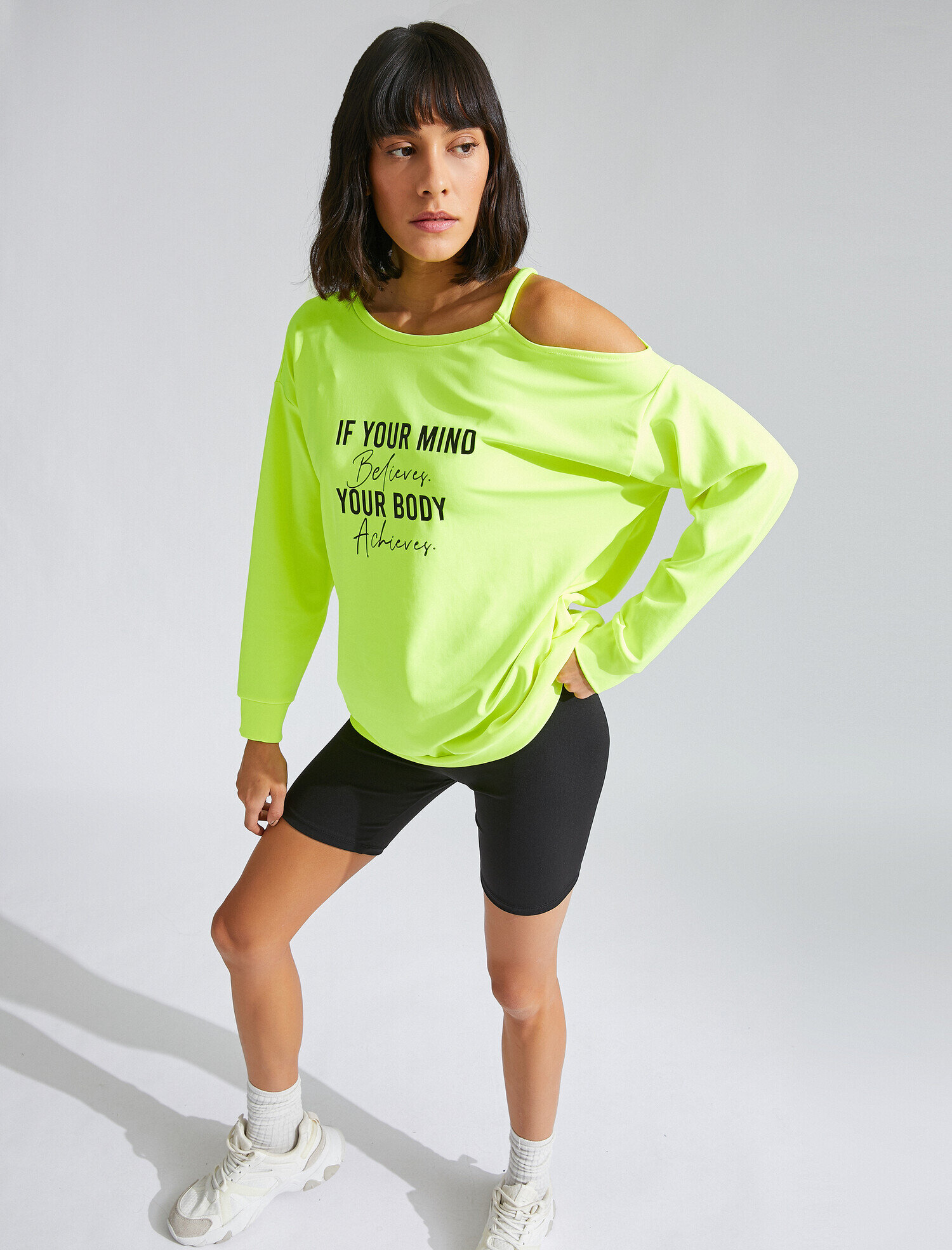   Omuz Detaylı Baskılı Sweatshirt