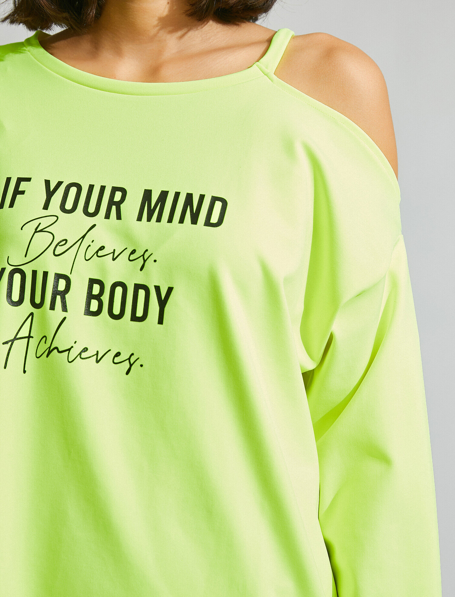   Omuz Detaylı Baskılı Sweatshirt