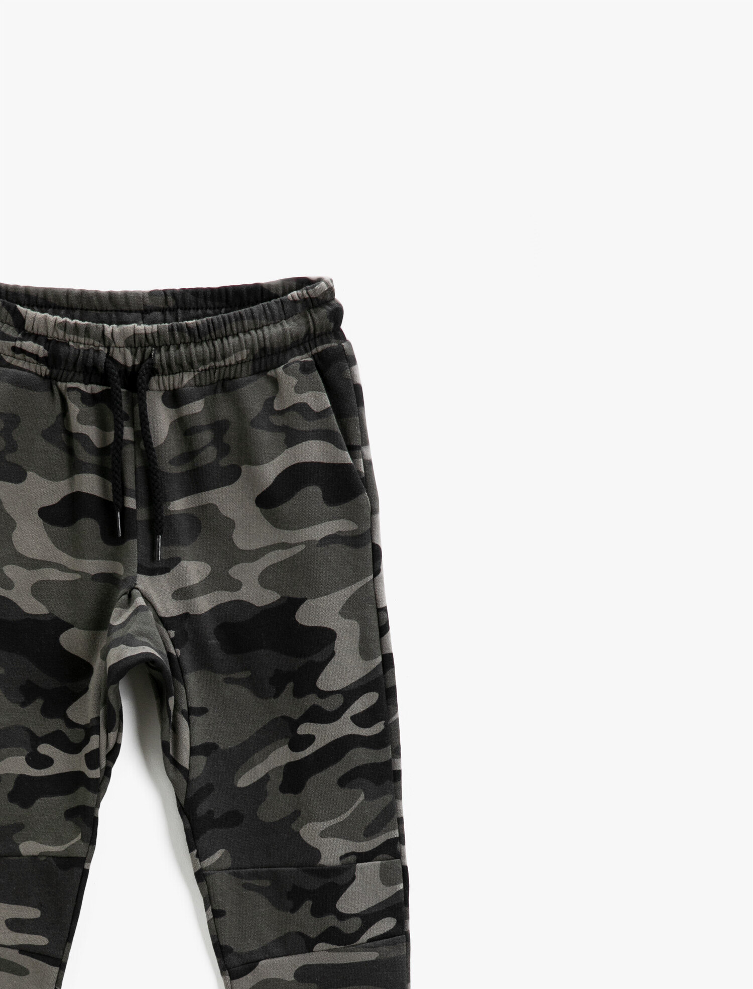  Erkek Çocuk Kamuflaj Desenli Eşofman Altı Pamuklu