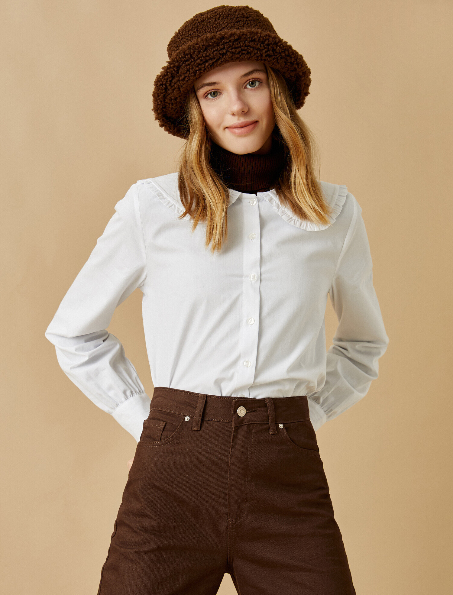   Bebe Yakalı Uzun Kollu Gömlek