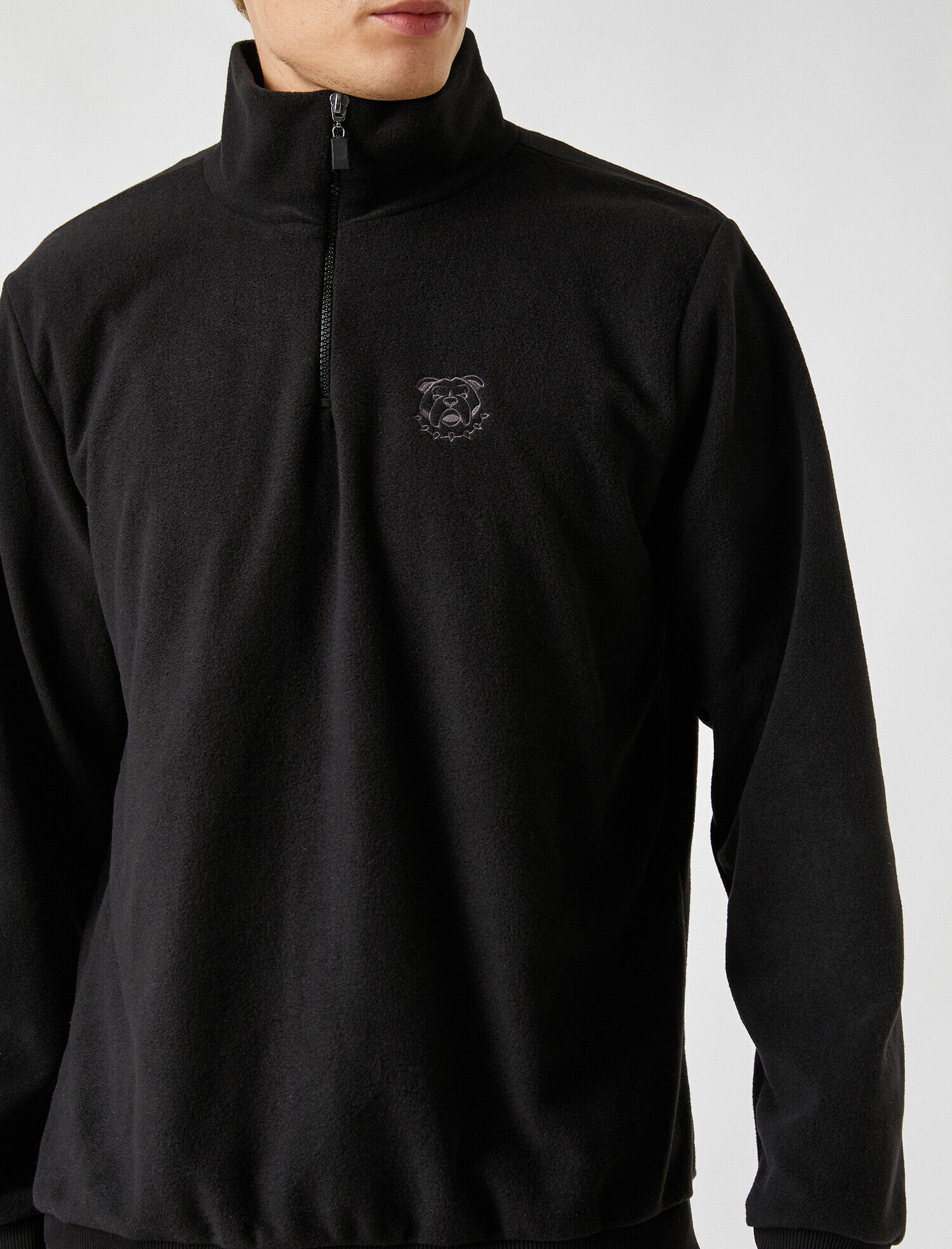   Buldog İşlemeli Yarım Fermuarlı Sweatshirt