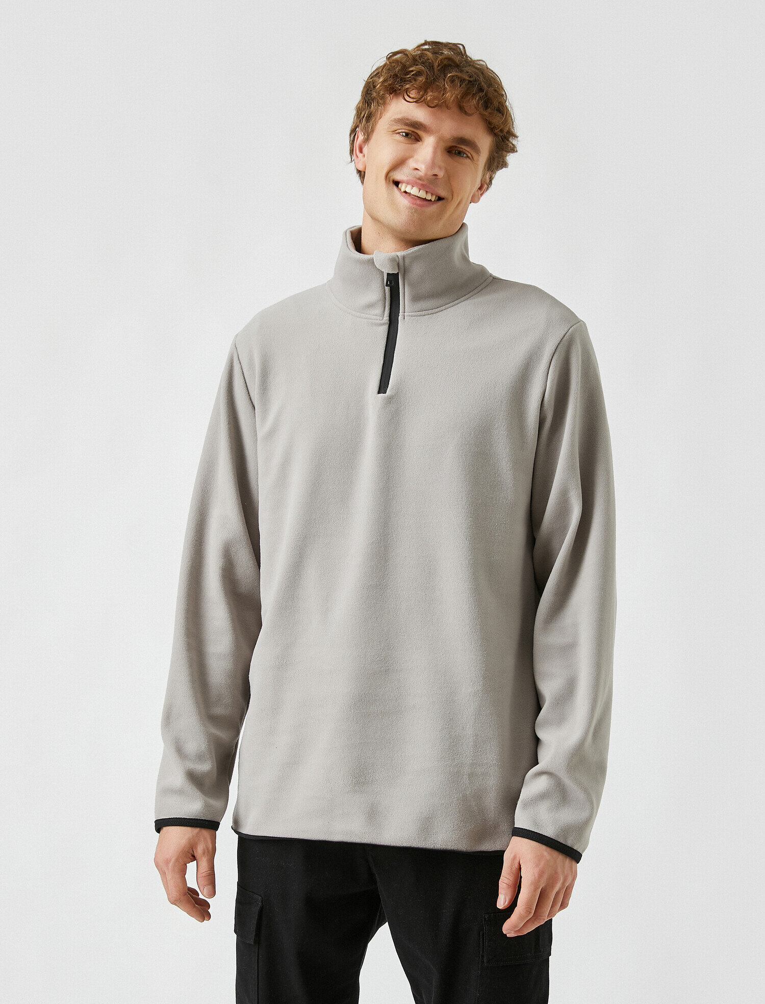   Yarım Fermuarlı Polar Sweatshirt