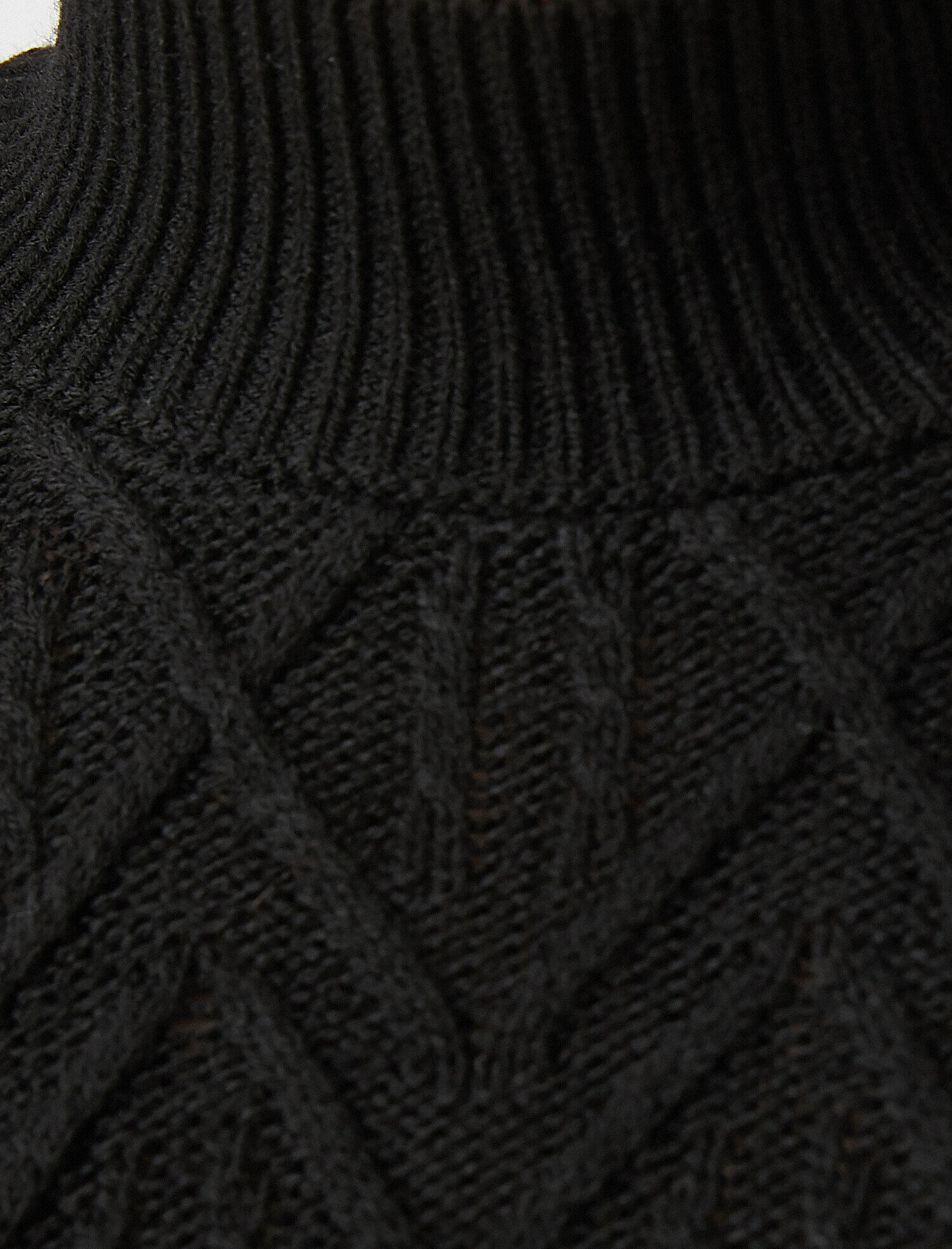   Balıkçı Yaka Jakarlı Kazak