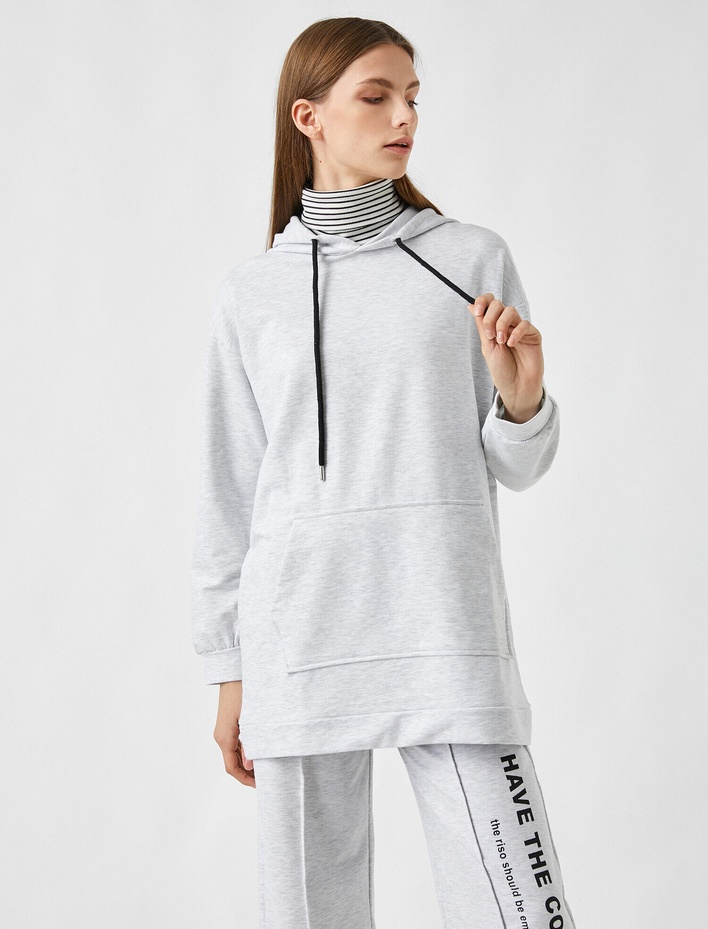  Uzun Kollu Kapüşonlu Cepli Sweatshirt
