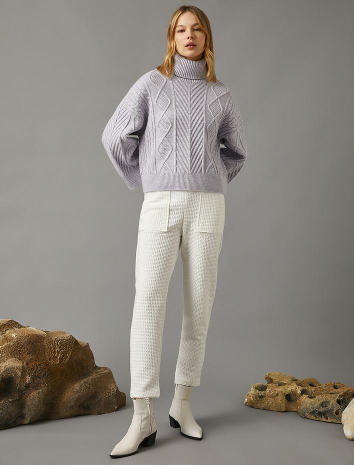  Balıkçı Yaka Örgü Detaylı Kazak