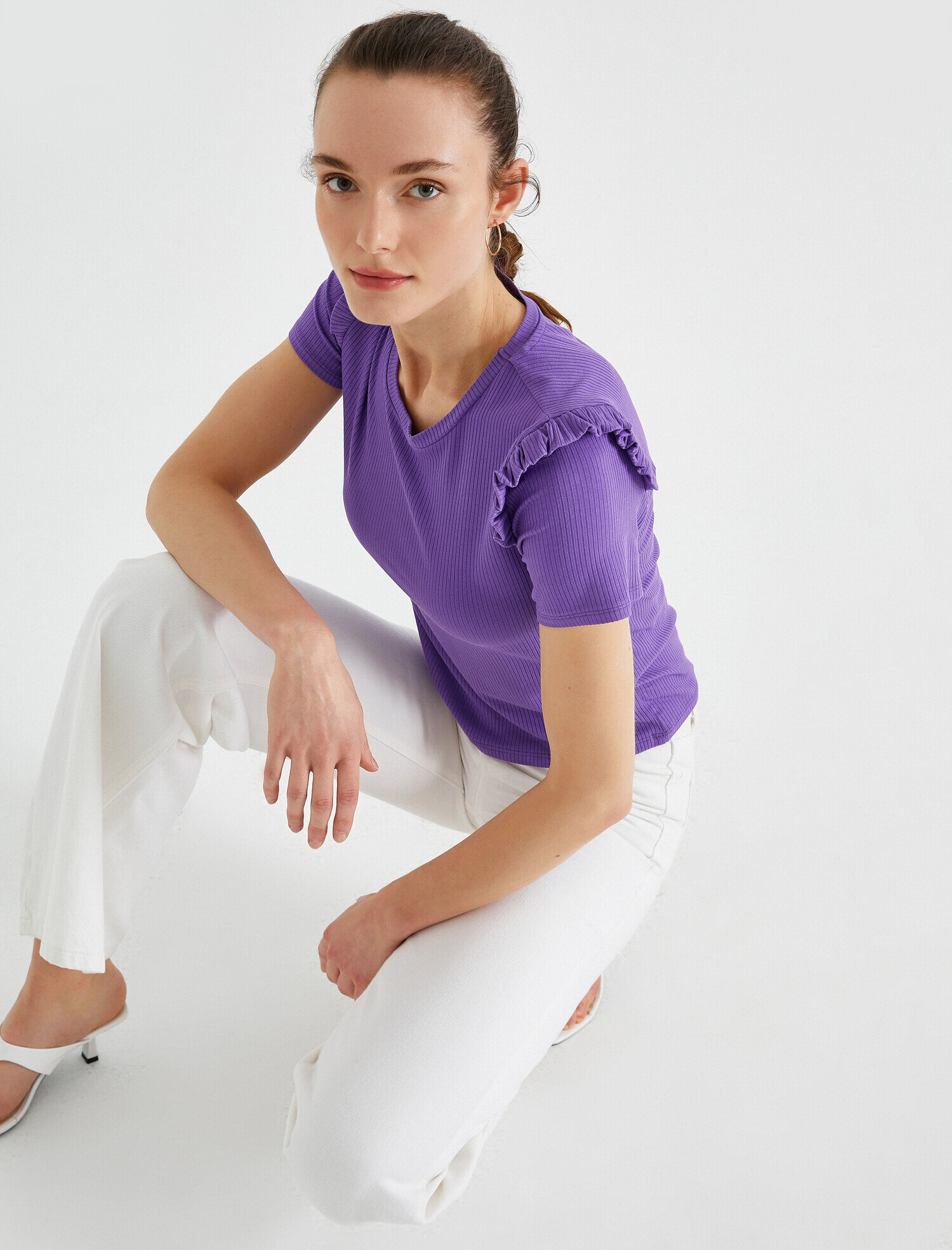   Fitilli Tişört Fırfırlı