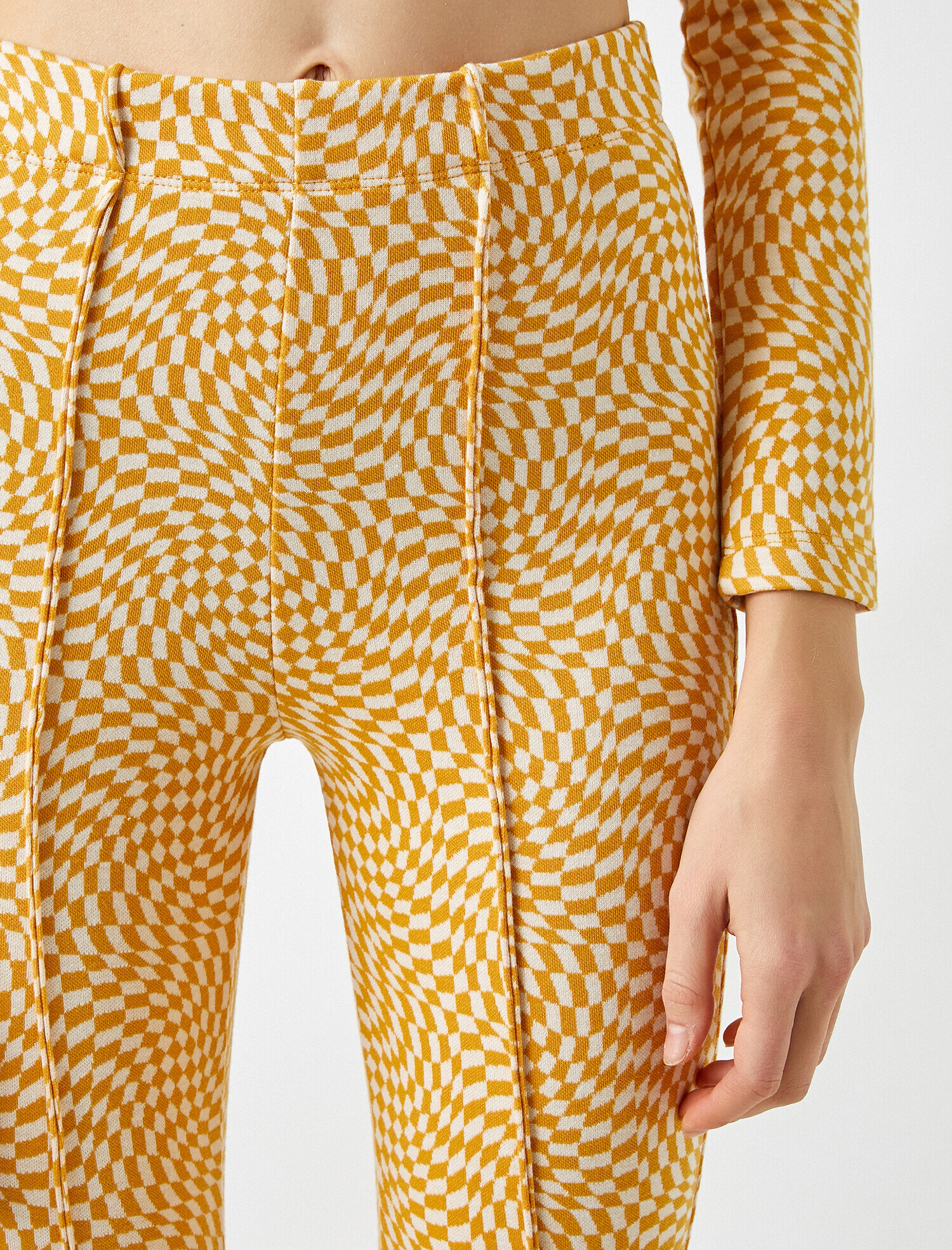   Desenli Paçası Yırtmaçlı İspanyol Paça Pantolon