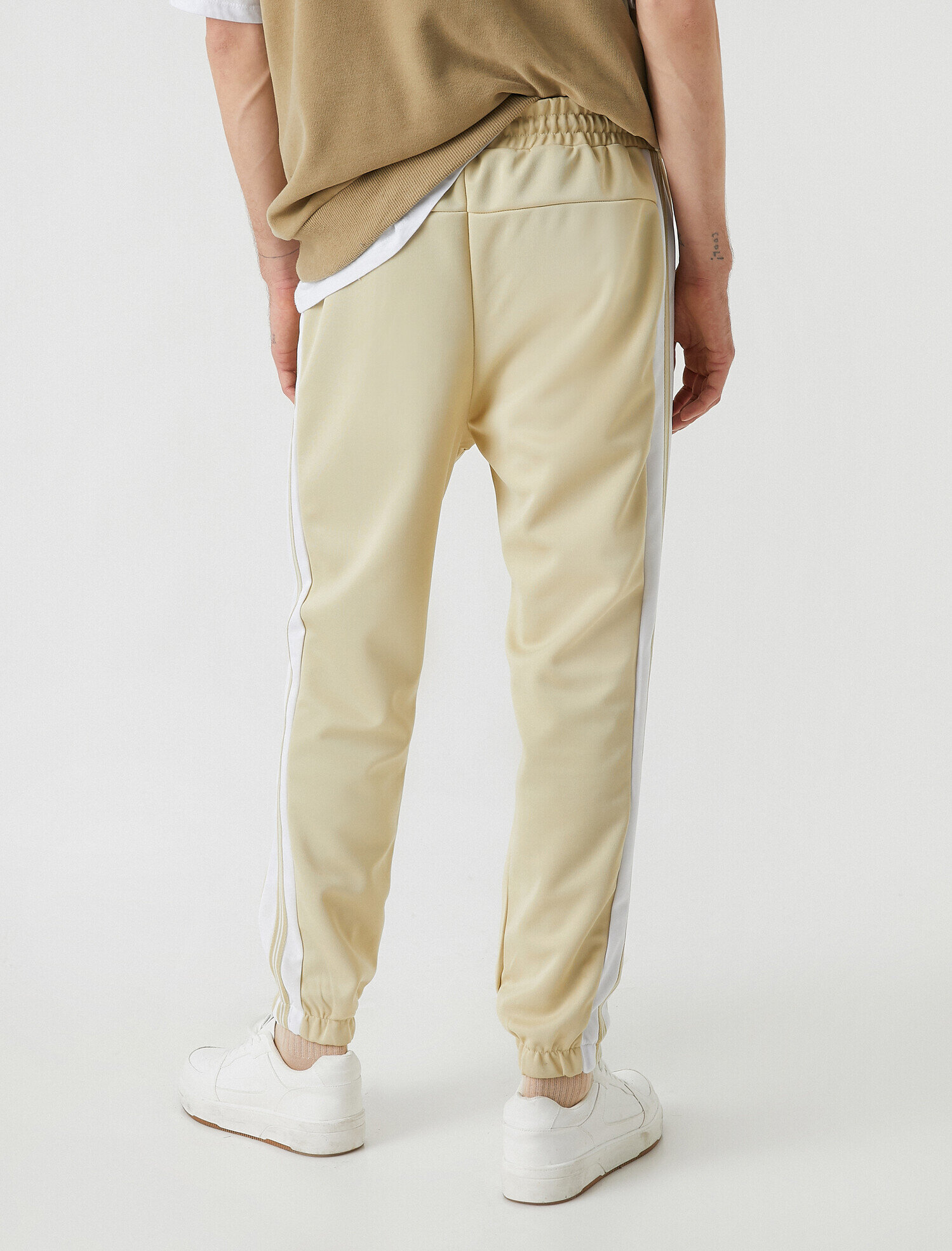   Şeritli Eşofman Altı