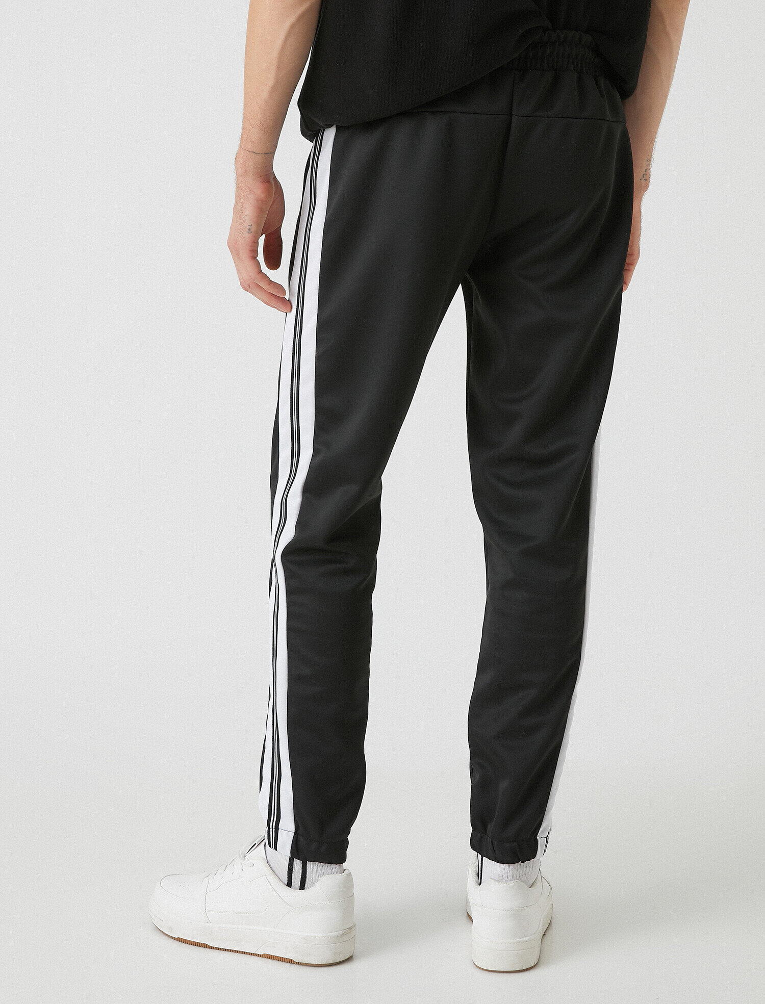 Şeritli Eşofman Altı