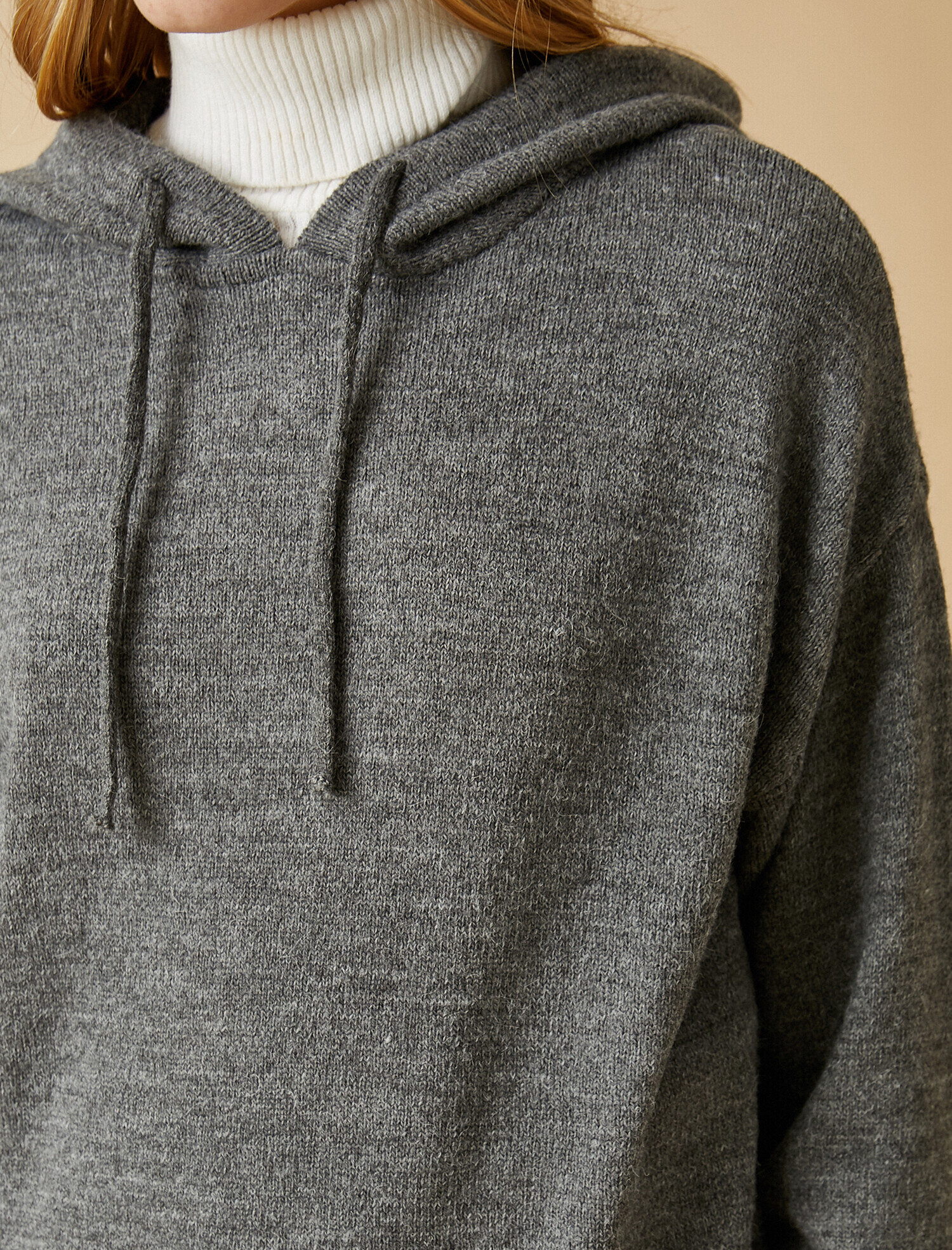   Kapüşonlu Uzun Kollu Triko Kazak