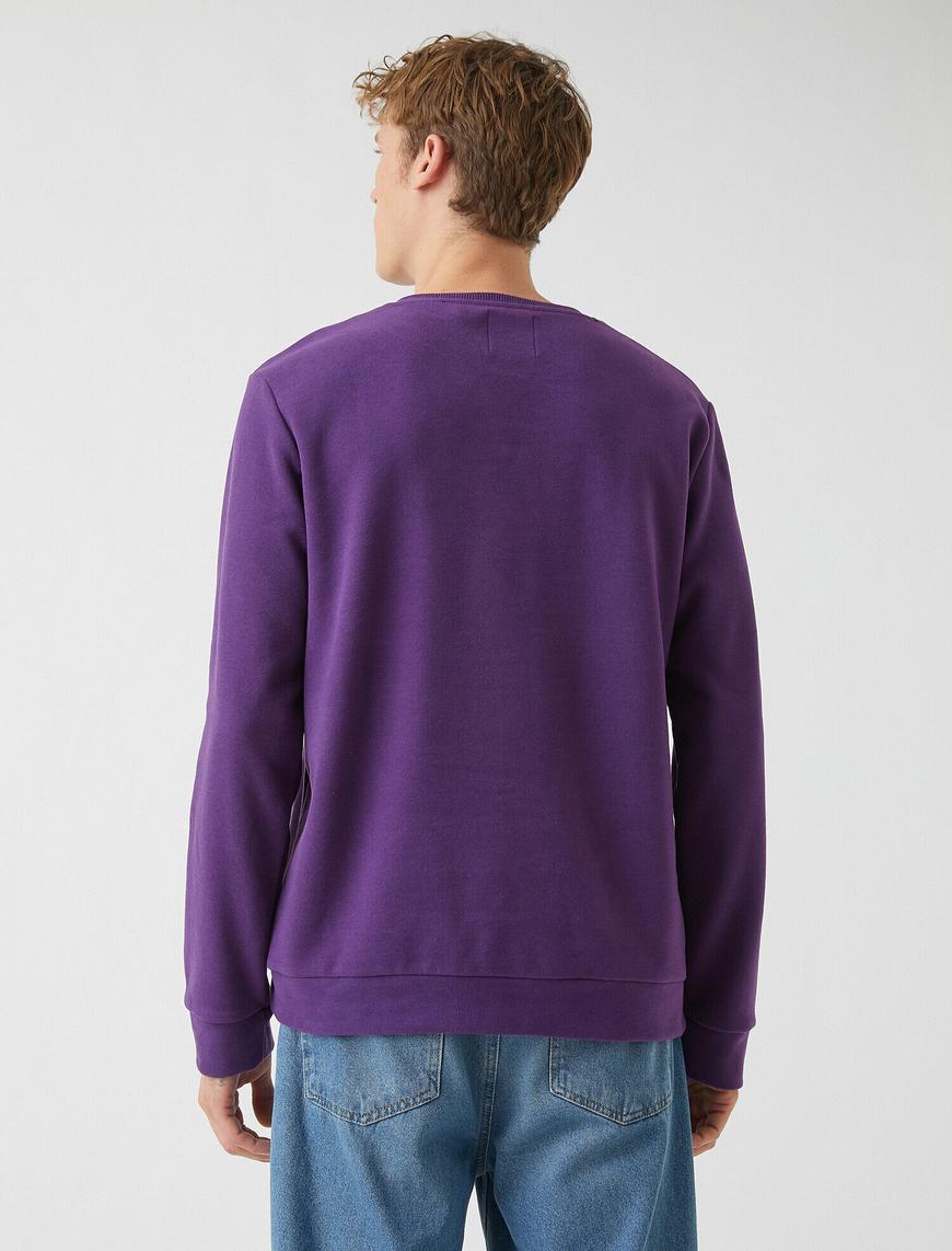   Basic Sweatshirt