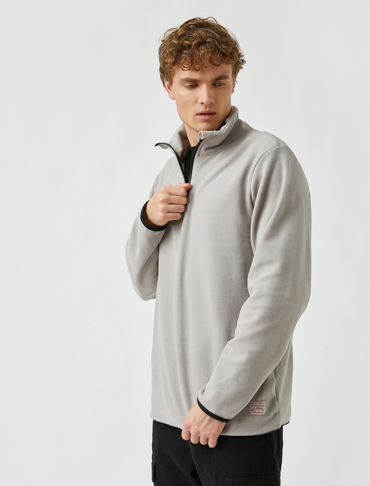   Yarım Fermuarlı Polar Sweatshirt