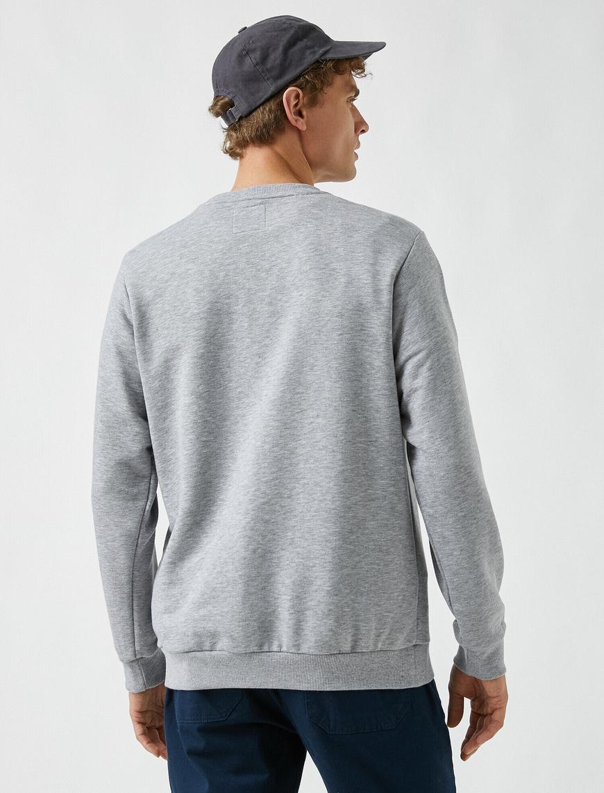   Bisiklet Yaka Sweatshirt