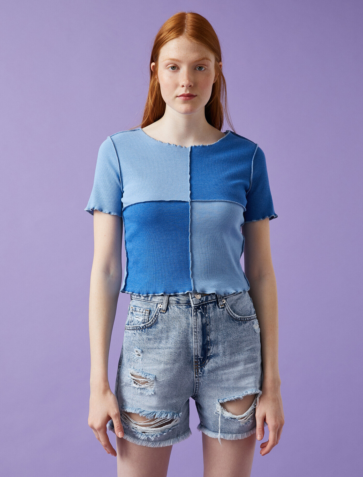   Renk Bloklu Fırfırlı Tişört