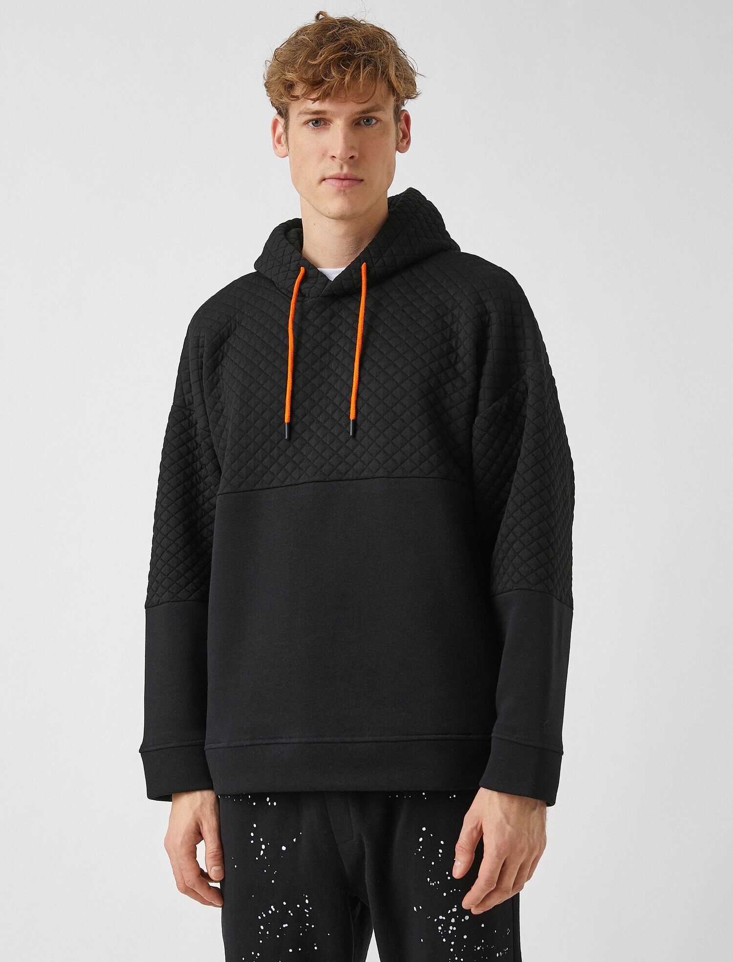   Kapitone Kapşonlu Sweatshirt