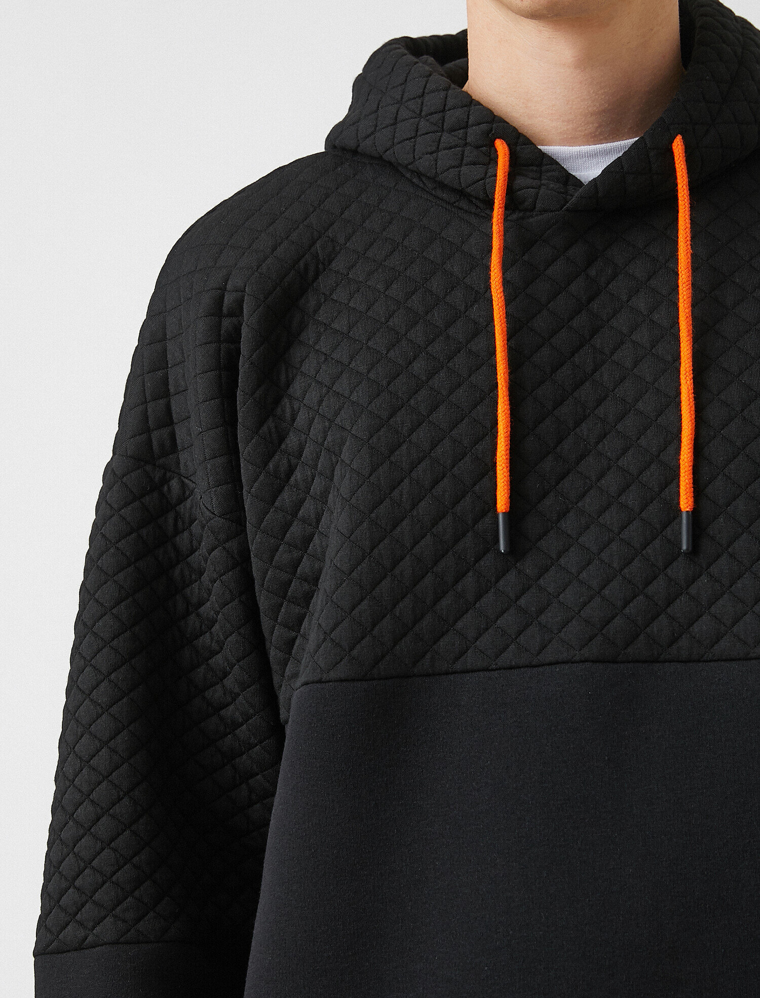   Kapitone Kapşonlu Sweatshirt