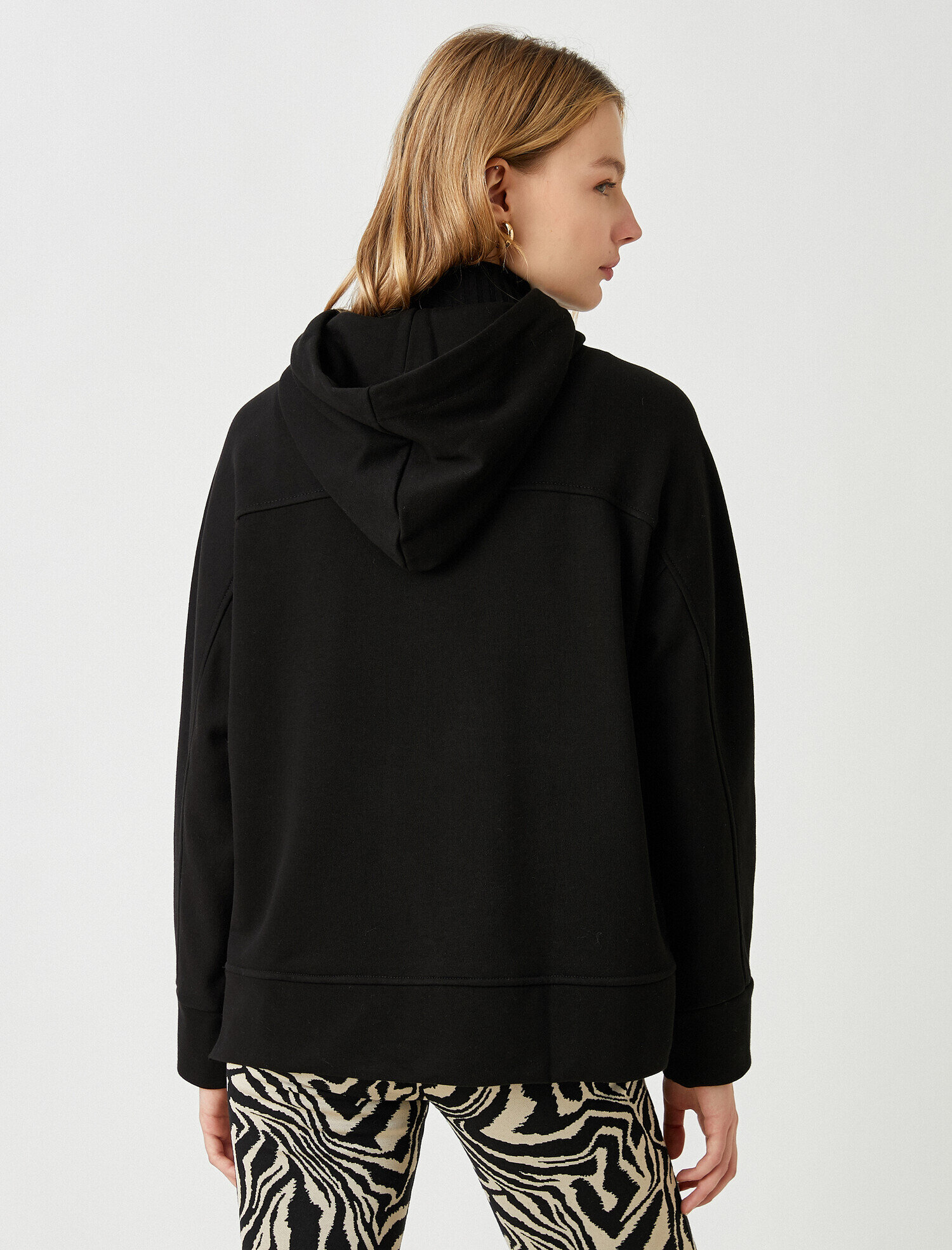   Kanguru Cepli Kapüşonlu Sweatshirt Pamuklu Yanları Düğme Detaylı