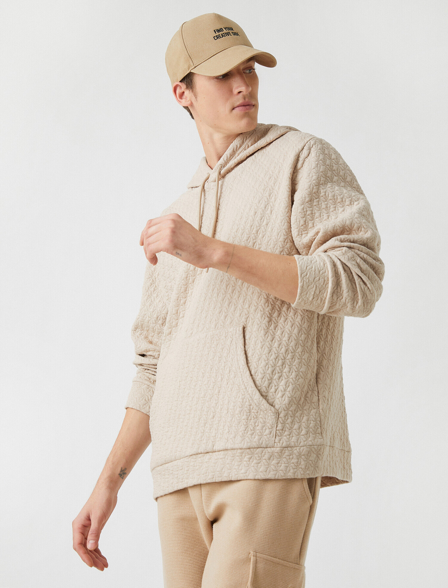   Dokulu Kumaş Kapüşonlu Sweatshirt