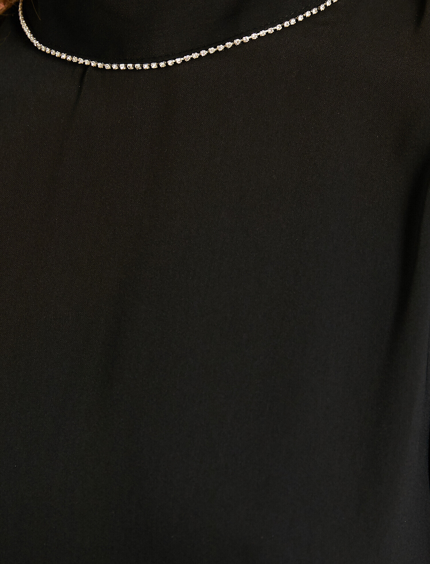   Sırt Dekolteli Geniş Kollu Mini Elbise