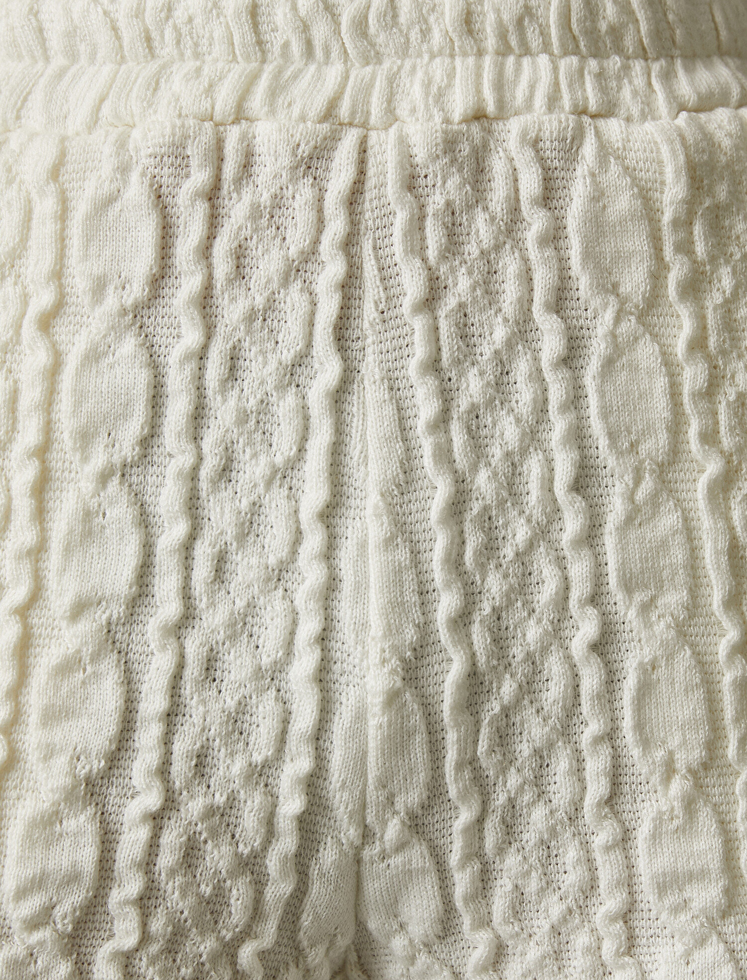   Beli Lastikli Yüksek Bel Triko Şort