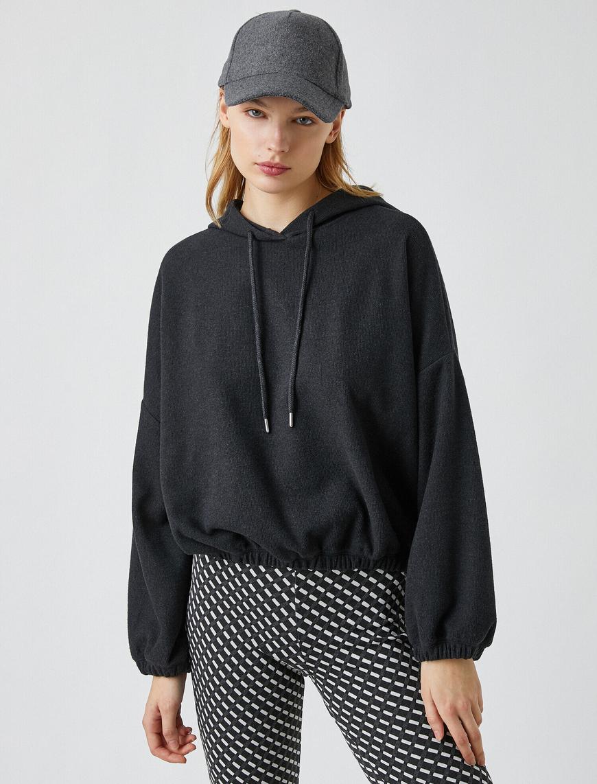   Kapüşonlu Beli Lastikli Sweatshirt