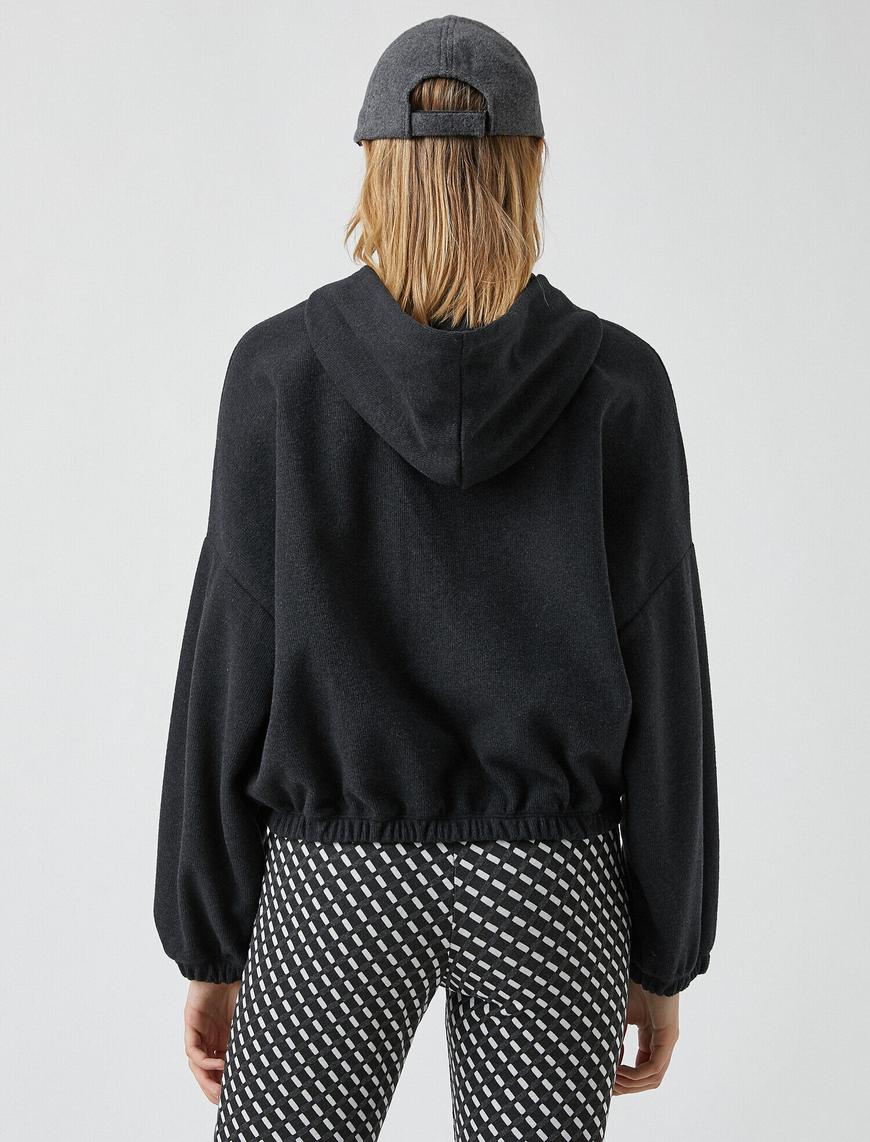   Kapüşonlu Beli Lastikli Sweatshirt